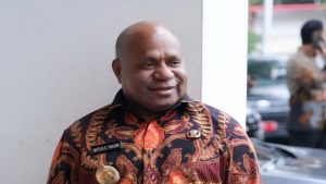 Gubenur papua, otonomi khusus papua