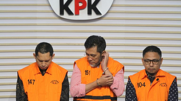 Korupsi RSUD, Korupsi