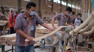 Industri manufaktur, Lapangan kerja